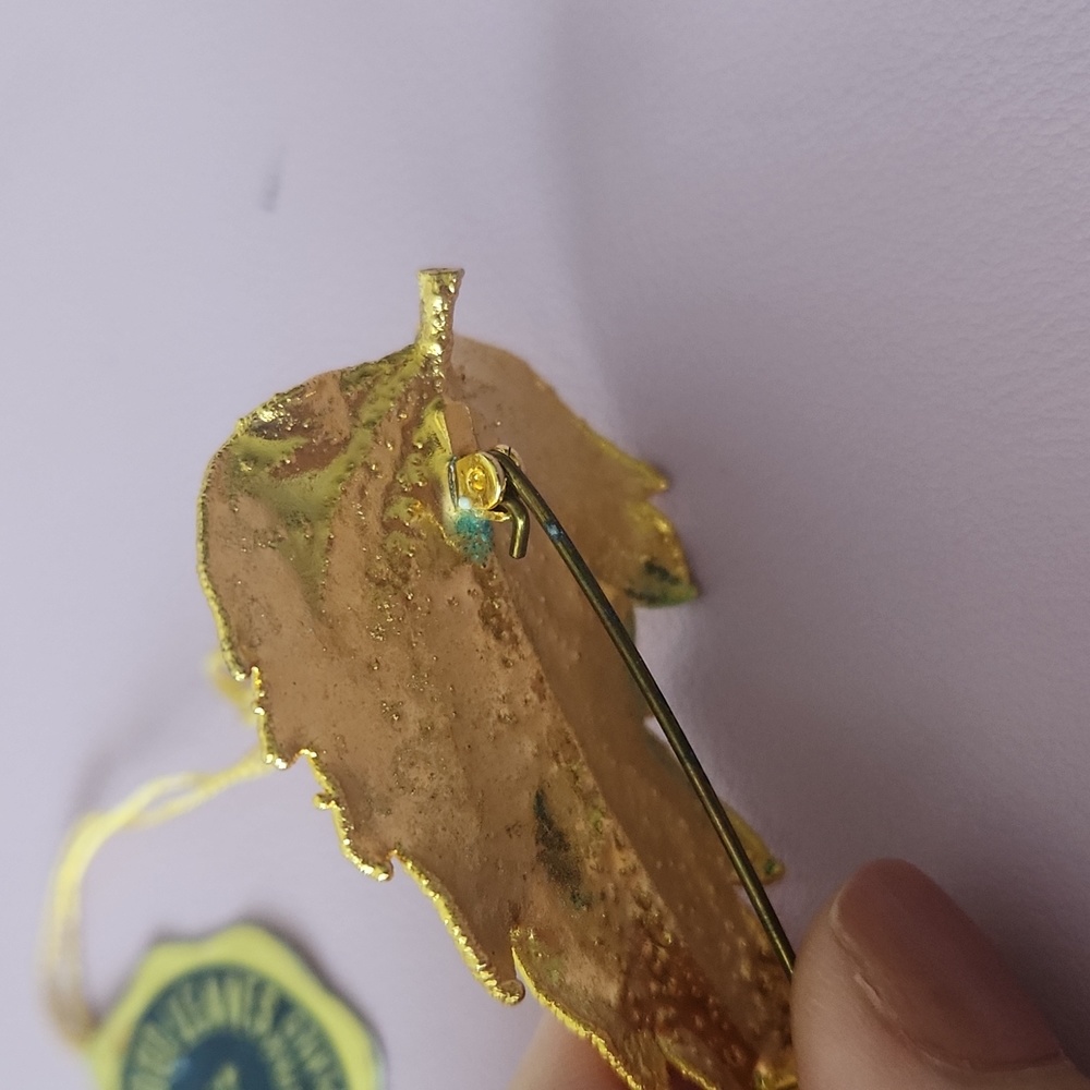 24k Gold Plated Vienna Wood Leaf Brooch View 5